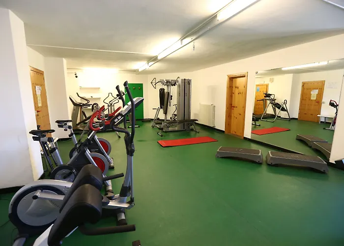 アルベルゴクアルトピロヴァノ ホテル 3*