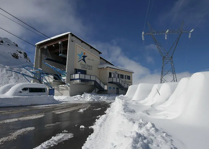 アルベルゴクアルトピロヴァノ 3*