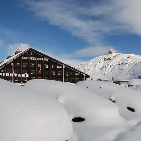 Pirovano Hotel Passo Stelvio